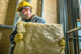 Best Commercial Insulation Services  in Lynnwood, WA